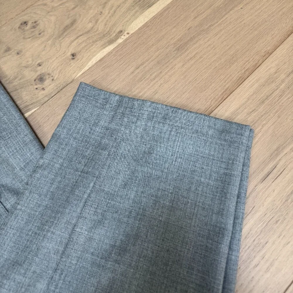 Theory Cropped Pants - Picture 3 of 9